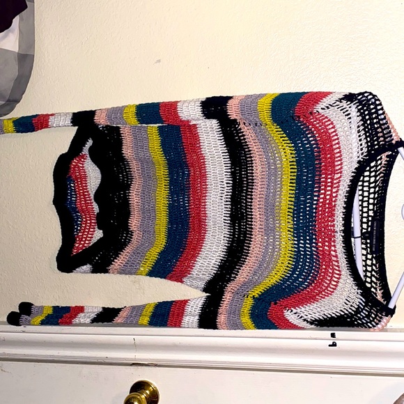 Shirt - Picture 1 of 3